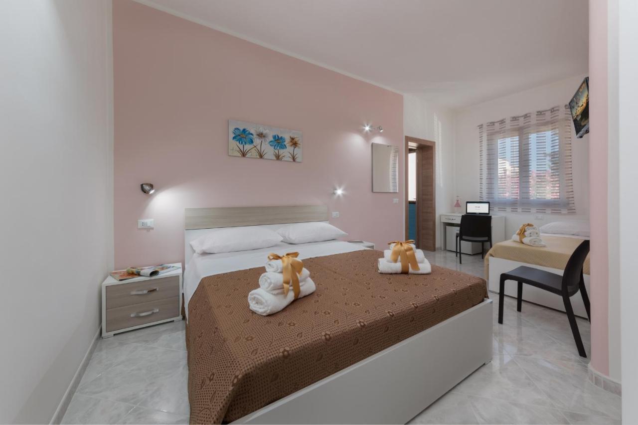 לינה וארוחת בוקר סן ויטו לו קאפו Tra La Montagna E Il Mare מראה חיצוני תמונה